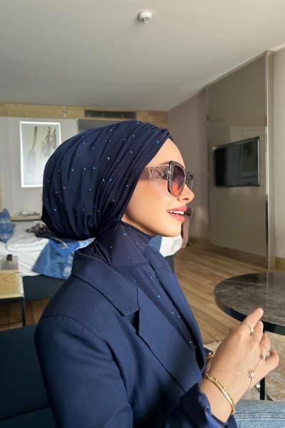 Brilliant taşlı bone lacivert