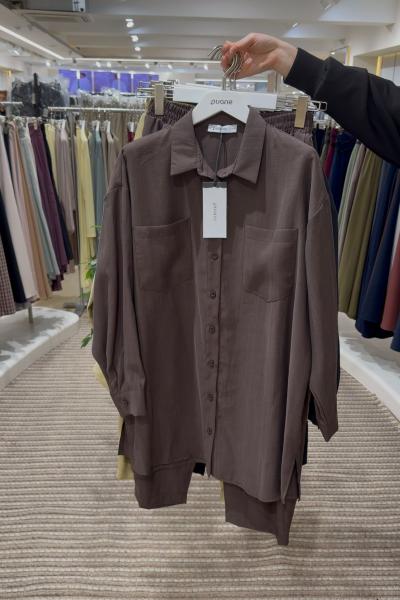 Puanne Cepli ve Düğmeli Takım kahverengi